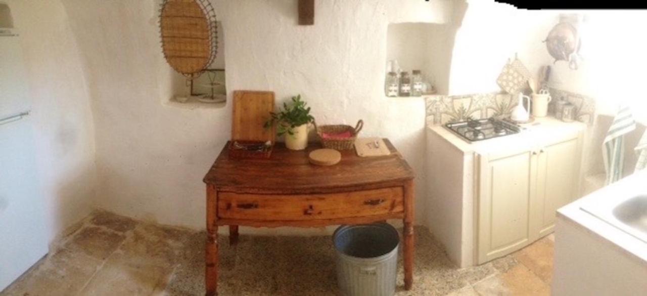 Borgo Trulli 1789 Panzió Ostuni Kültér fotó